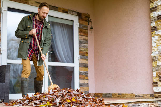 Best Yard Cleanup Services  in Hopkinsville, KY